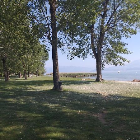 B&B Casa Gaia - Sirmione Bagian luar foto