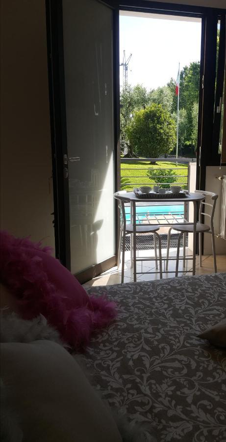 B&B Casa Gaia - Sirmione Bagian luar foto