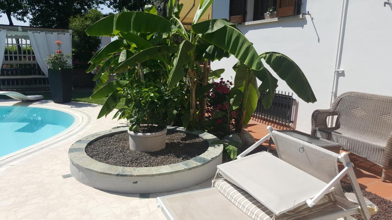 B&B Casa Gaia - Sirmione Bagian luar foto