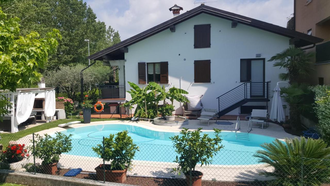 B&B Casa Gaia - Sirmione Bagian luar foto